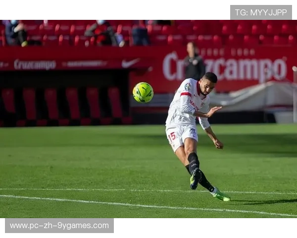 塞维利亚—恩内斯里门前抢点转身得手