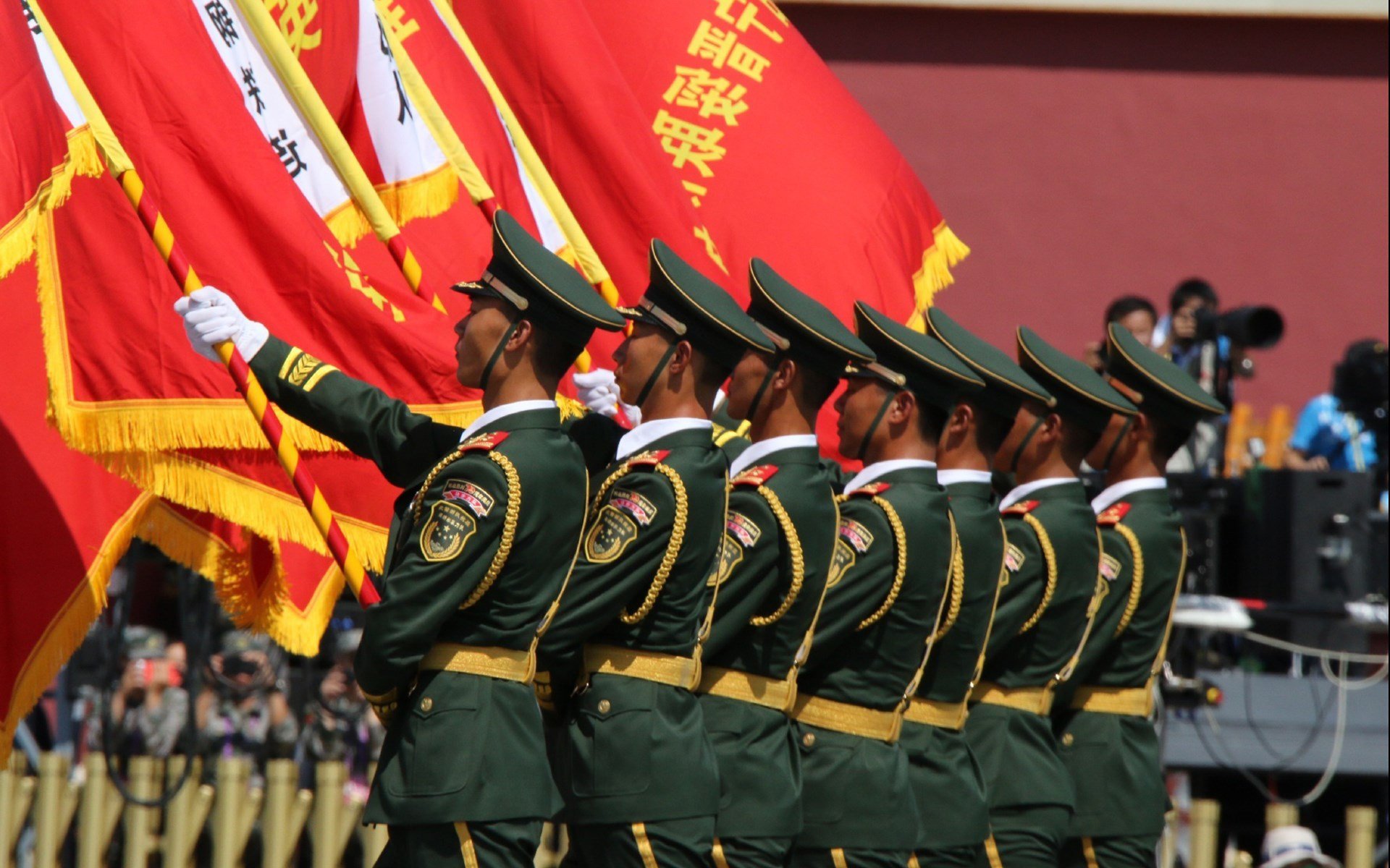 九游9游-全场观众见证绝杀一刻，全场观众见证绝杀一刻是真的吗